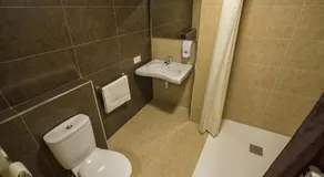 Hostal Elvira - Image 5