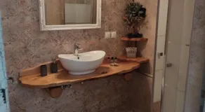 Orange Garden Loft - Image 2