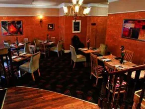 Lion Hotel - Image 2