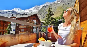 Elite Alpine Lodge - Apart & Breakfast - Image 5