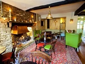 Woodstock Arms - Image 4