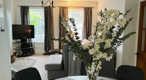 Quirky Cottage, Cosy Grade II listed 2 bed apartment Troutbeck Bridge - Image 2