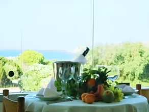 Hotel Mirage - Image 4