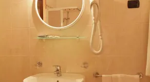 Hotel La Maddalena - Image 2