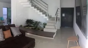 Residencia con ALBERCA y JARDÍN privado - Image 4