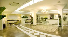 Hotel Roma - Image 5