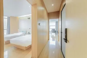Jinhui Business Hotel (Jinxiang Road Branch) - Image 2
