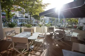 Classic Hotel - Image 5