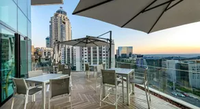Hotel Sky Sandton - Image 5