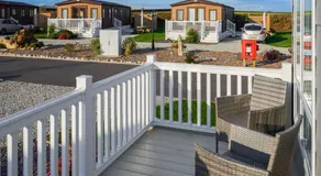 Looe Coastal Retreat - Image 3