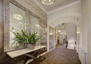 Albany Hotel - Image 4
