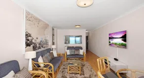 Sandy Cheeks - Sunny Beachfront Location - Image 4