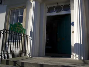 Hanover House - Image 5