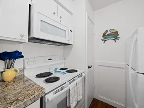 RRYCC #63 - Beautiful Bay View Condo - Image 5
