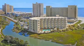 Sands Beach Club - Image 4