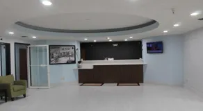 Burgundy Inn & Suites - Image 5