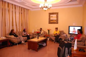 Adot Tina Hotel - Image 4