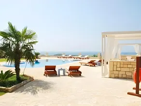 Agnanti Suites - Image 4