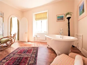 Finest Retreats - Historic Castle on River Tamar - Image 3