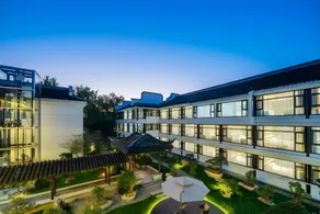 Floral Hotel ·Xunxi Garden Hotel(Nanxun Ancient Town Branch) - Image 3