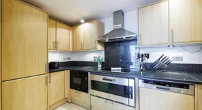 Flat in CENTRAL LONDON for 4 - Image 4