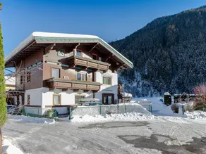 Modern Apartment in Königsleiten near Swimming Pool - Image 5