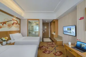 Vienna Hotel Zhengzhou Only Henan Movie Town - Image 4
