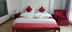 Hainan Hotel - Image 2