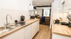Sparrow Cottage - Image 3