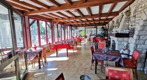 La Table Des Bons Peres - Image 3