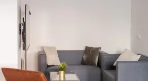 Modern 2BR Apartment near Rotterdam Central Station - Image 4