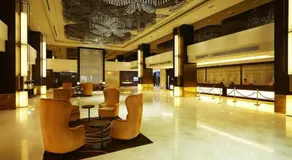 Hatten Hotel Super Sea View 4pax High Floor FREE 1 Carpark & Netflix with 2 TV Room - Image 3