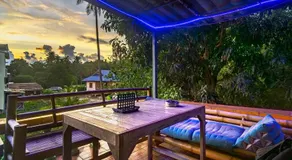 See Sea Backpackers House - Image 2