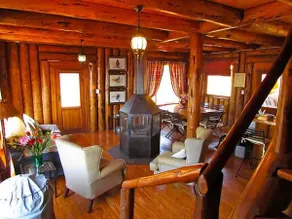 Stanford Lake lodge - Image 2