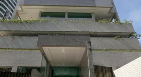 Flat Quarto e Sala, 400 metros da Praia de Boa Viagem, com Piscina, Wi-Fi 220Mbps - Image 4