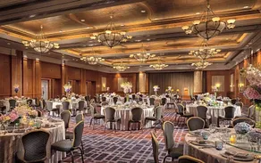 Four Seasons Hotel Shanghai - Image 5