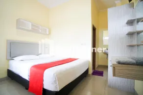 Indah Residence Syariah Mitra RedDoorz - Image 4