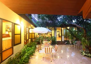 Phuwanalee Resort - Image 3
