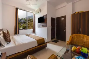 Hotel Indra Palace - Image 3