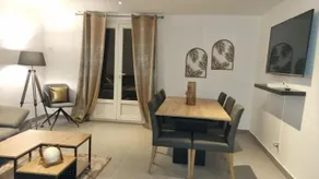 Appartement dans un pavillon - Image 4