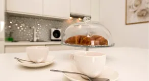URBAN LUXURY APARTMENT - Image 5