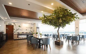 Figtree Hotel - Image 5