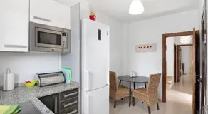 'Casa Hibiscus' com piscina privada, jacuzzi, terraço e jardim - Image 4