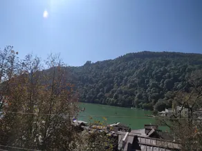 Goroomgo Flatties Mall Road Lake View Nainital - Image 5