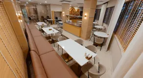 Alau Hotel - Image 5