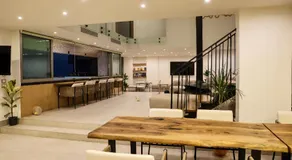 Sky rooftop luxury suites - Image 4