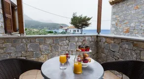 Pleiades seaside residences in Mani - Image 4