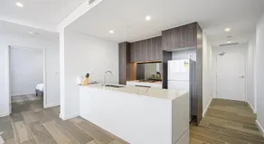 Liverpool Brand new 2 Bedroom APT View & Parking - Image 5