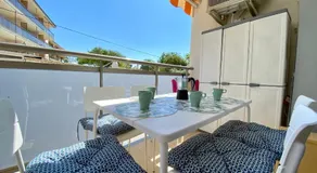 Golden Cambrils - Image 3
