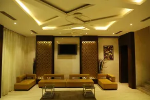 Avenue Hotel - Image 3